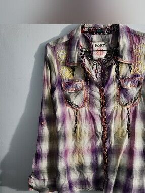 Roar Plaid Shirt XL Purple Native Song